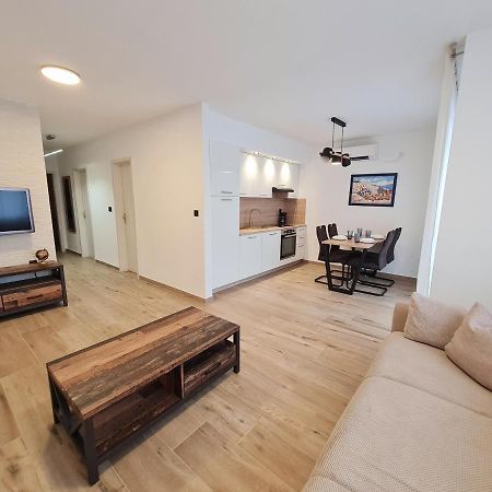 Апартаменти Bellistra Apartman Rabac - E Екстер'єр фото